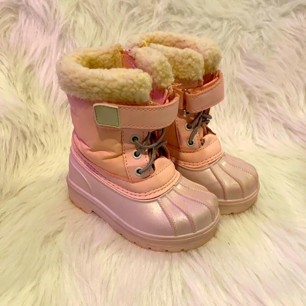 Cat & Jack Toddler Girl Pink Snow Boots Size 6